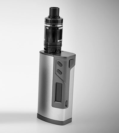 première e-cigarette